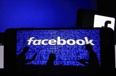Facebook Kini Miliki 3 Miliar Pengguna, Kebanyakan Orang Tua